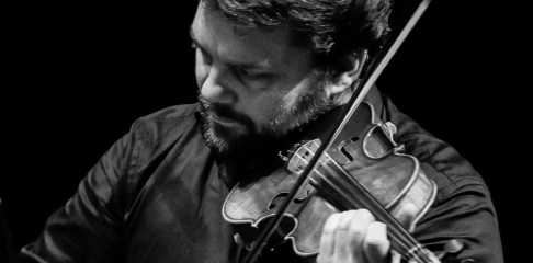 Johan Renard professeur de violon à la Swing Romane Académie